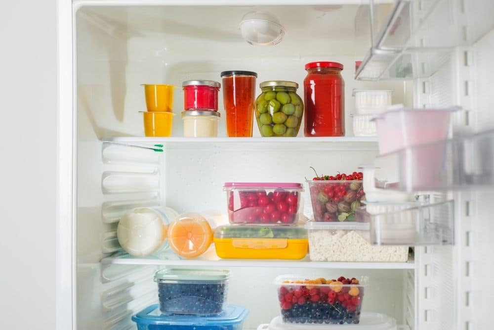 Organizing Refrigerator 1Bello's Cleaning