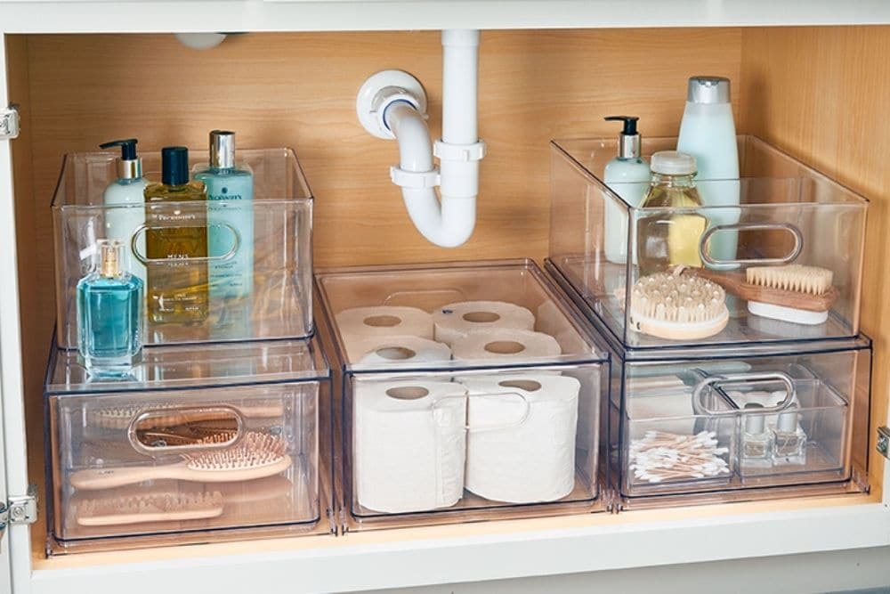 Organize cabinets 2 - Bello's Cleaning