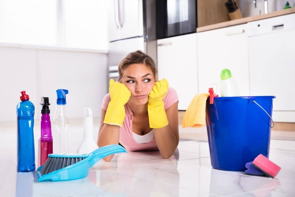 Cleaning mistakes that we frequently make