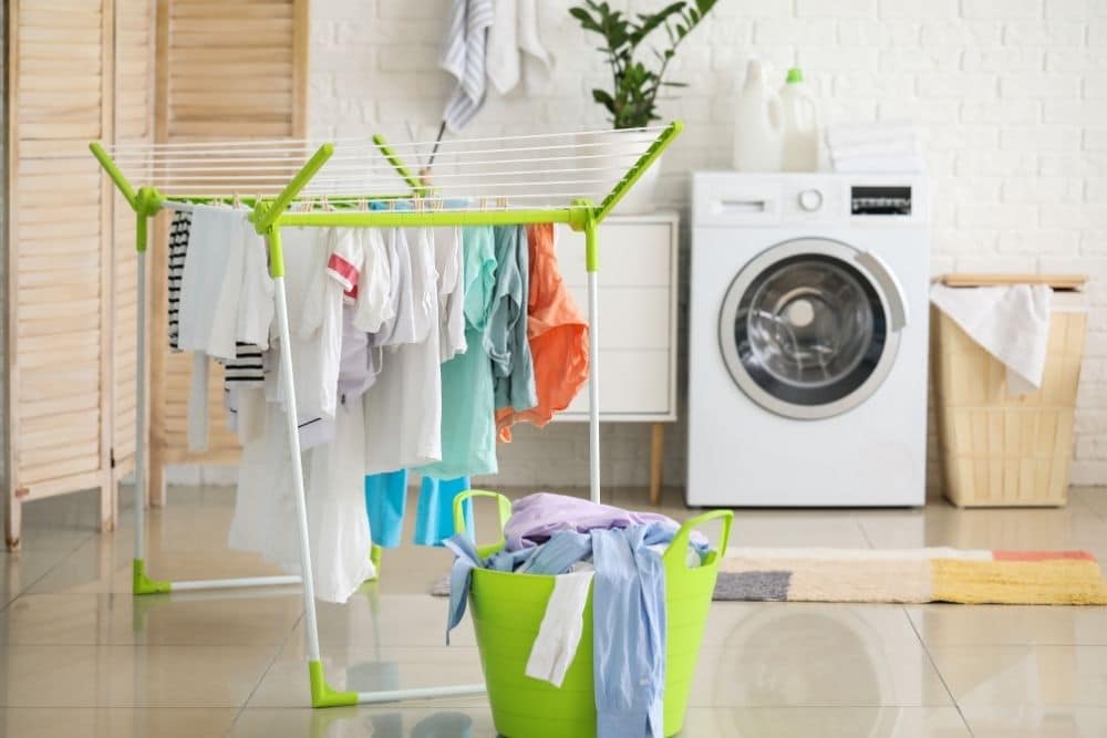 cleaning the laundry room3 - Bello's Cleaning