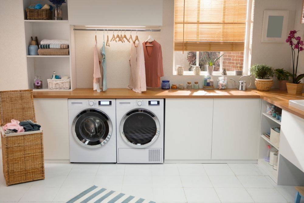 laundry room... - Bello's Cleaning