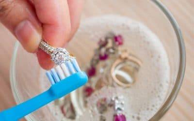 How to do jewelry cleaning at home