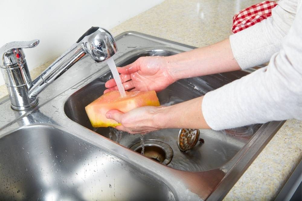 clean the kitchen2 - Bello's Cleaning