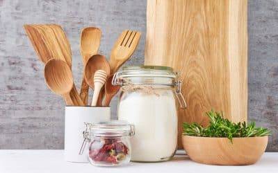 How to clean wooden utensils in our kitchen easily