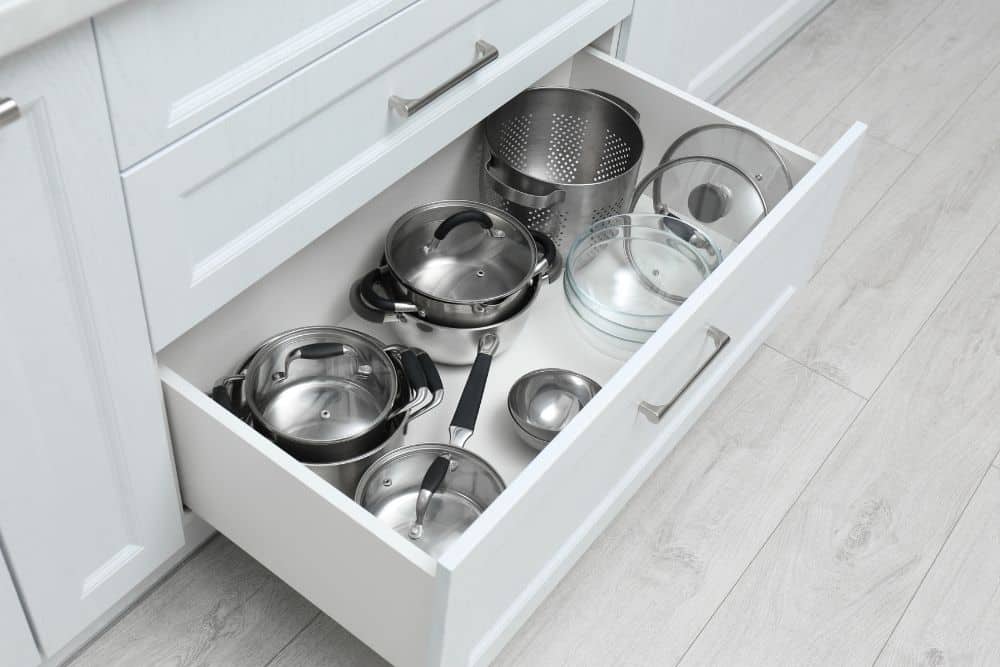 Space Saving Pots And Pans To Declutter Your Kitchen