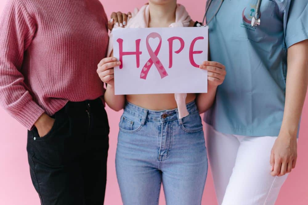 How to support someone in the fight against breast cancer