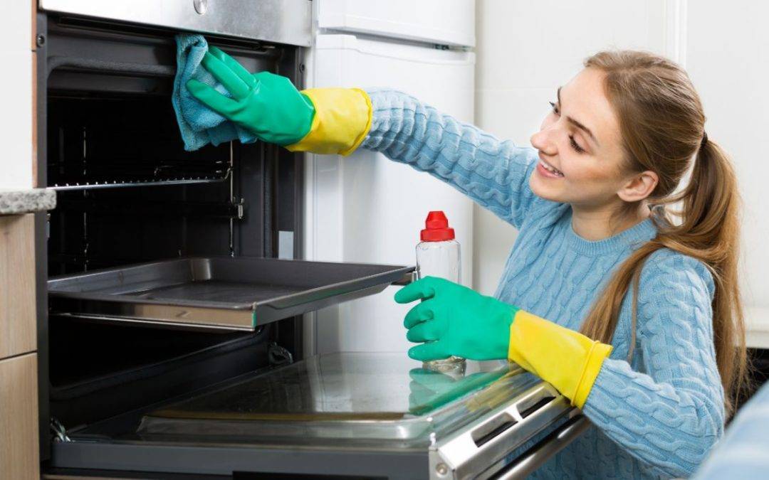 Oven Cleaning Hacks