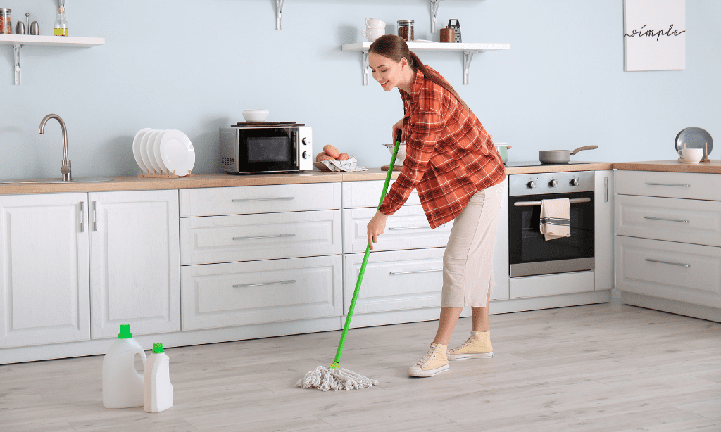 Cleaning tips - Mop and Disinfect Floors - Bellos Cleaning - Annapolis MD Mopping the kitchen floor - Cleaning tips - Mop and Disinfect Floors - Bellos Cleaning - Annapolis MD