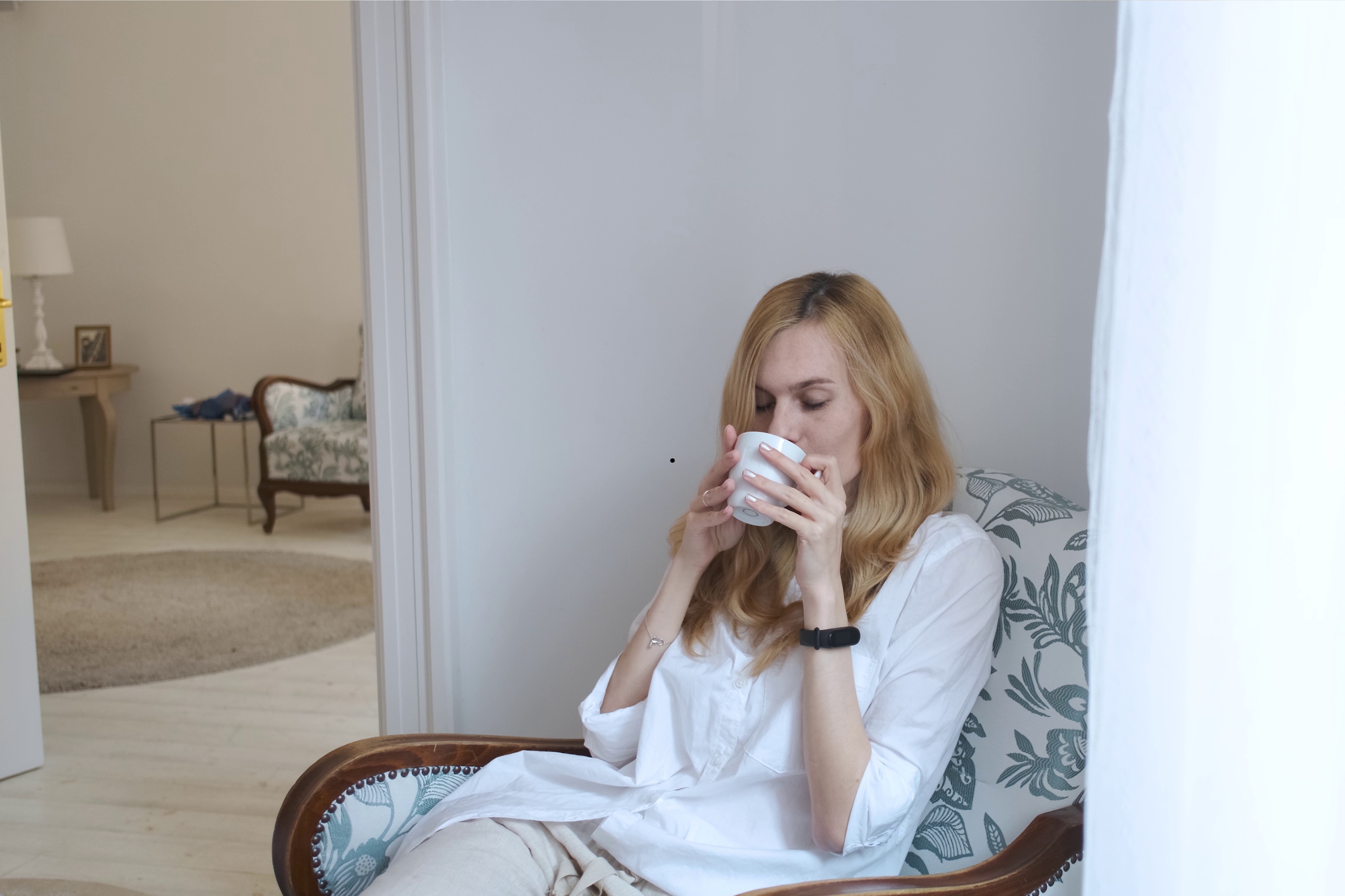 Homeowner relaxing in a clean and well maintained home in Bethesda Maryland