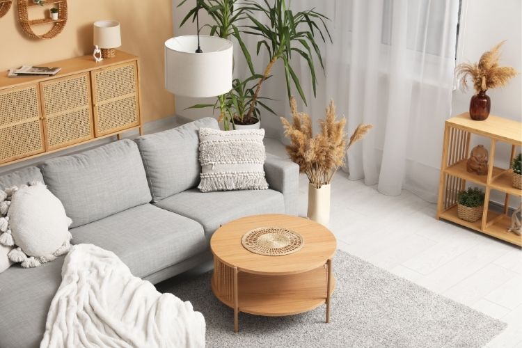 Why cleaning services decline over time in Annapolis MD and how homeowners can avoid inconsistent results